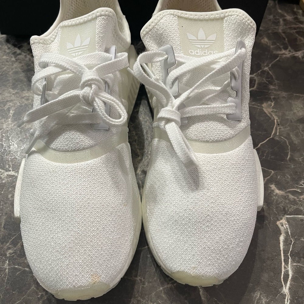 Adidas WMNS NMD_R1 'WHITE SILVER METALLIC Size 9 - Picture 2 of 16